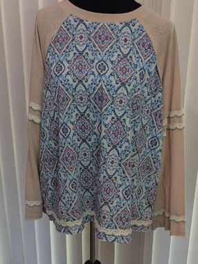 POL Oversized Top With Crotchet Detail